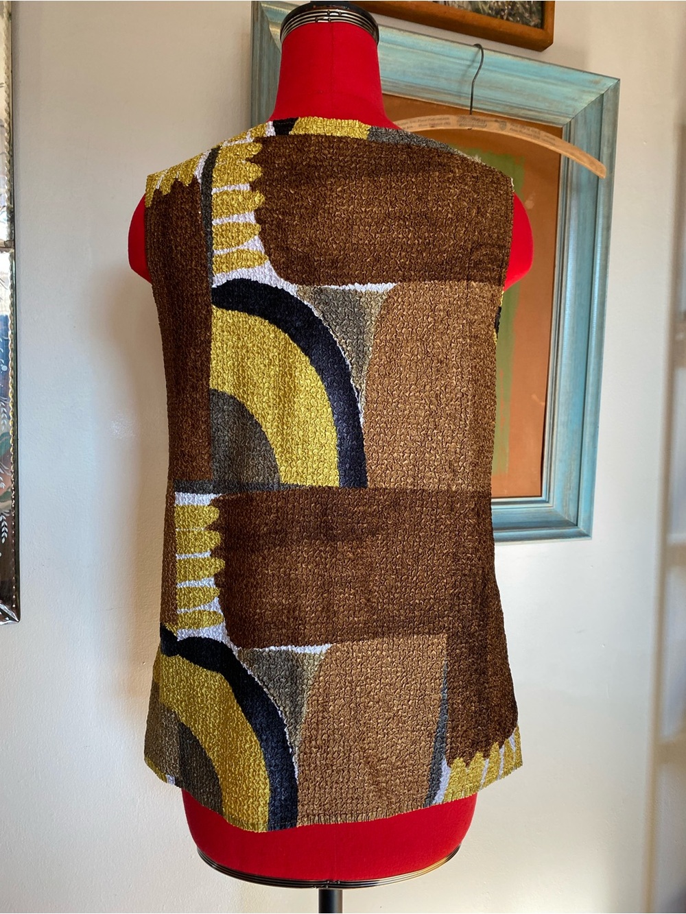 Chico's Textured Abstract Tank Top - Picture 3 of 6